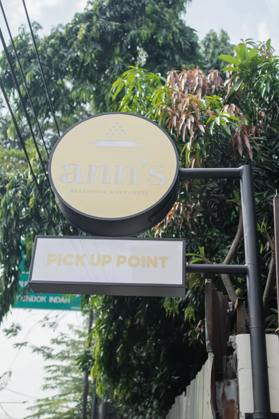 cake point store