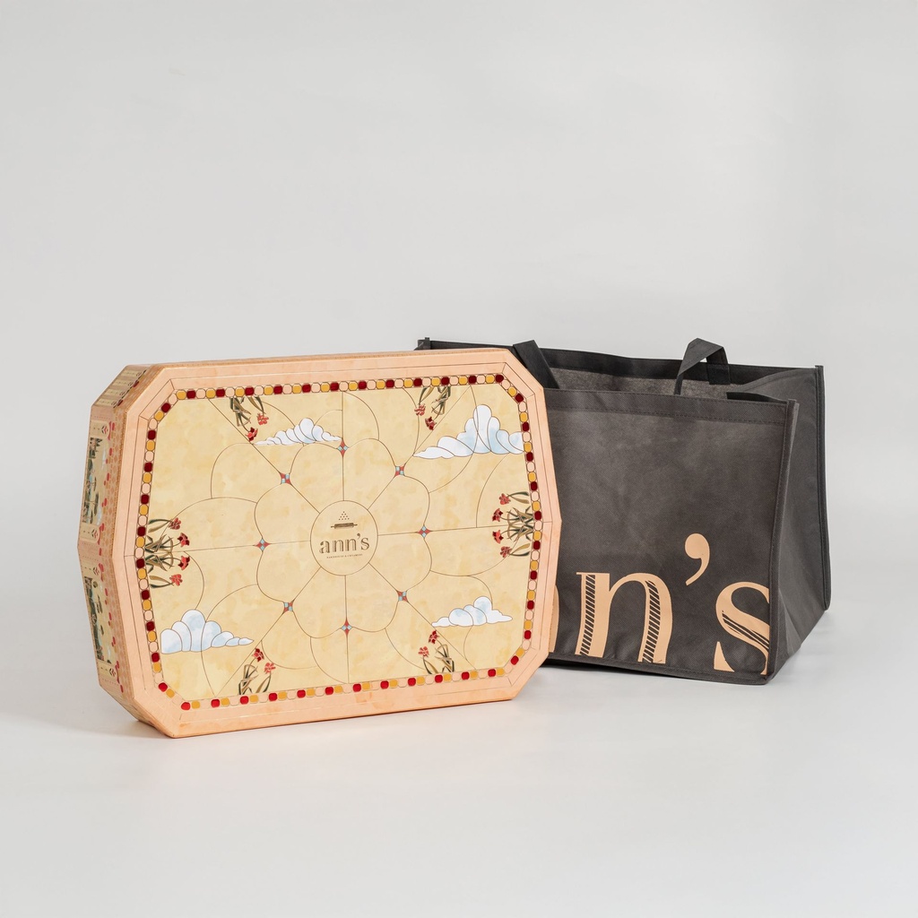 Grande HS_hampers_2025totebag-min.JPG