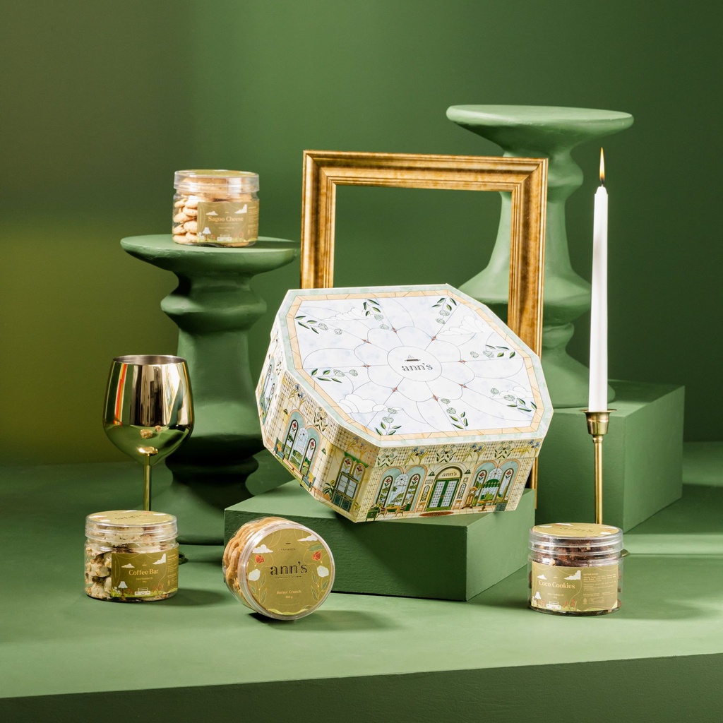 Petite Thematic HS2566-min.JPG